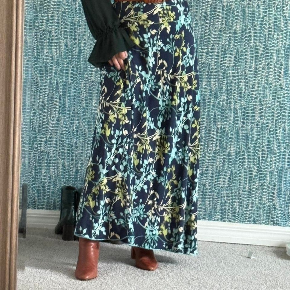 Valerie‎ Steven's Silk Maxi Floral Skirt